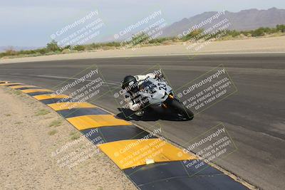 media/Sep-30-2023-SoCal Trackdays (Sat) [[636657bffb]]/Turn 3 Inside (1035am)/